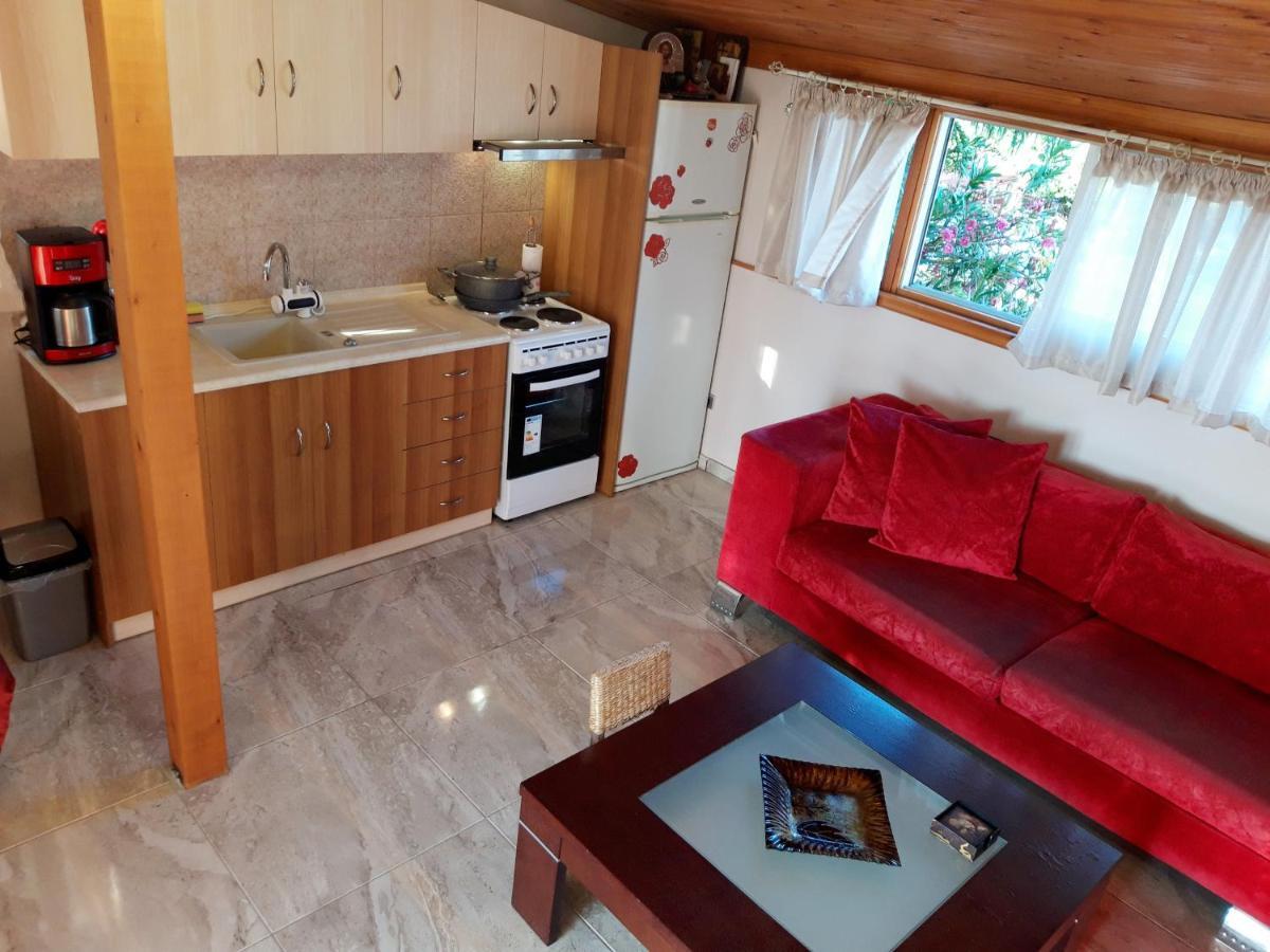 Handmade Peaceful Cozy House Near The Beach Nea Kallikrateia Buitenkant foto