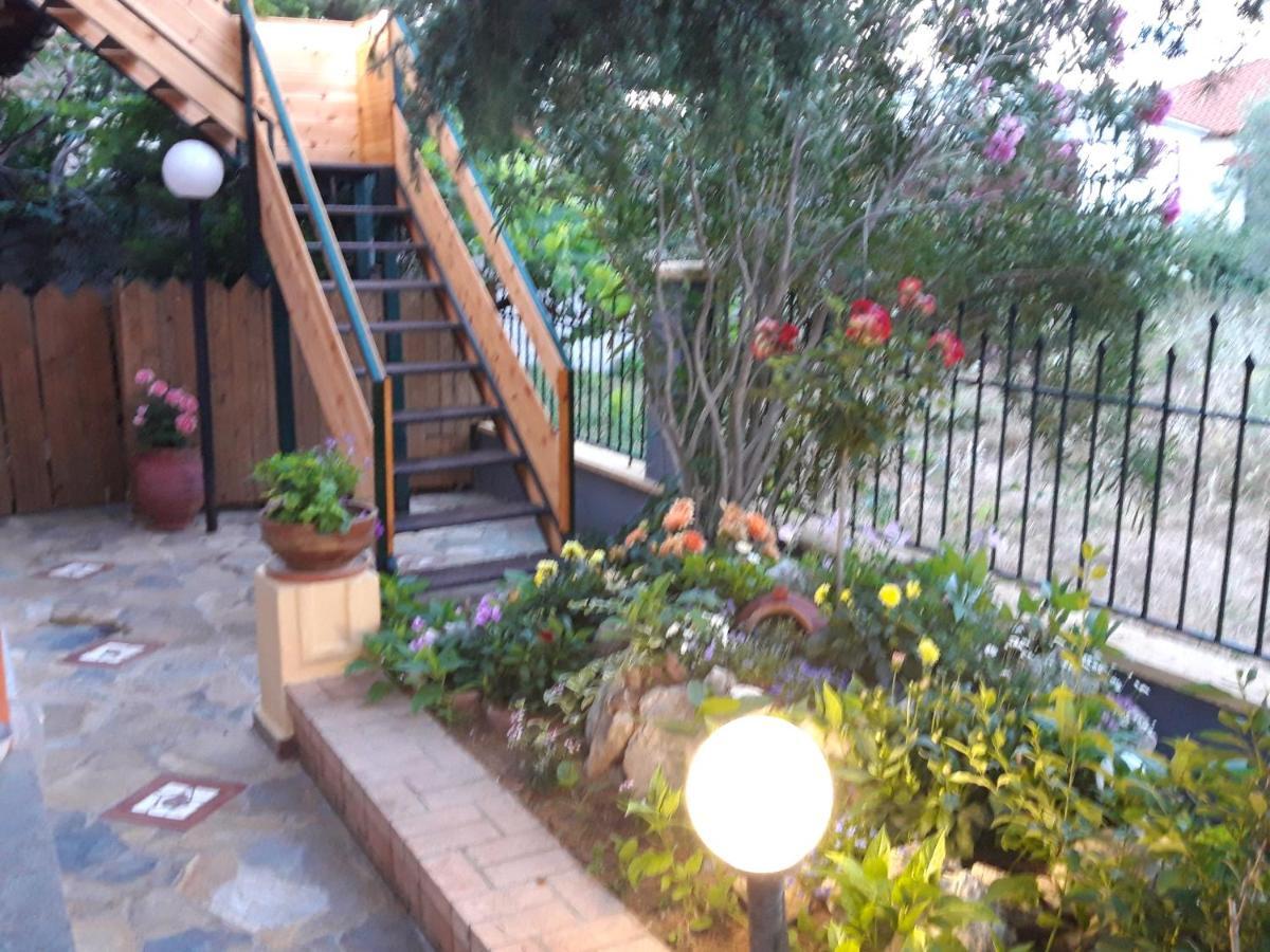 Handmade Peaceful Cozy House Near The Beach Nea Kallikrateia Buitenkant foto